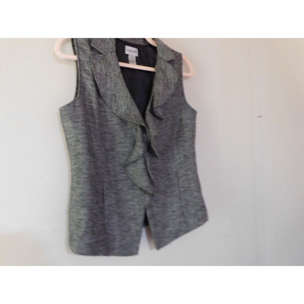 Chicos womens ruffled front vest, size 0